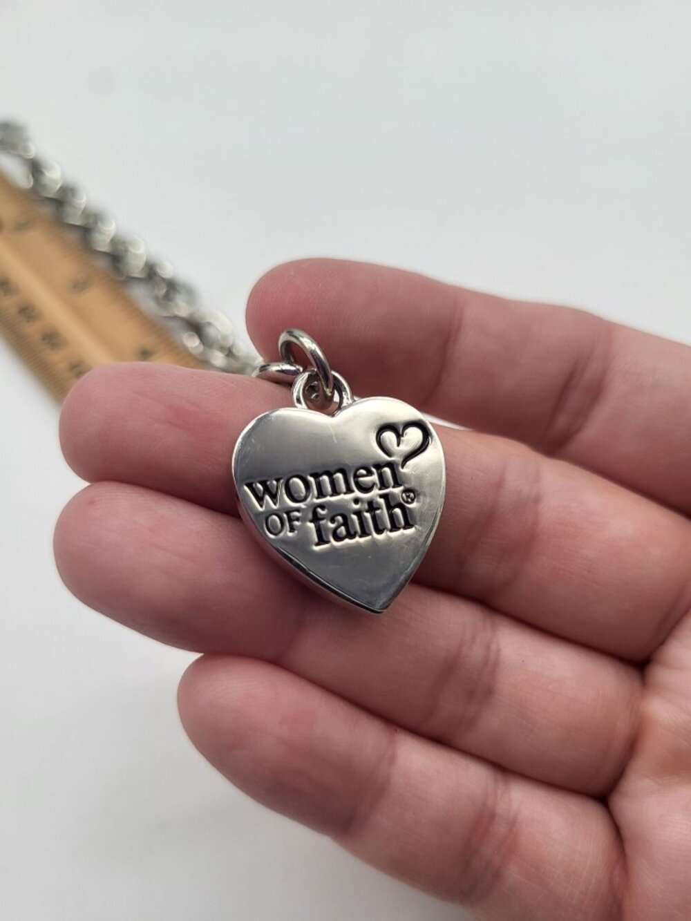 Women of Faith Chunky Heart Silver Tone Bracelet Blue Enamel y2k Religious - Picture 5 of 6